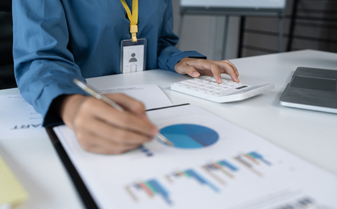 道路運(yùn)輸許可證怎么辦理？