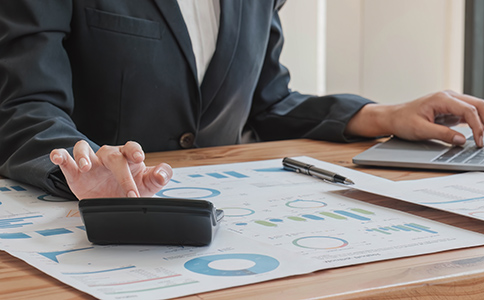 境外旅游經(jīng)營許可證怎么辦理？